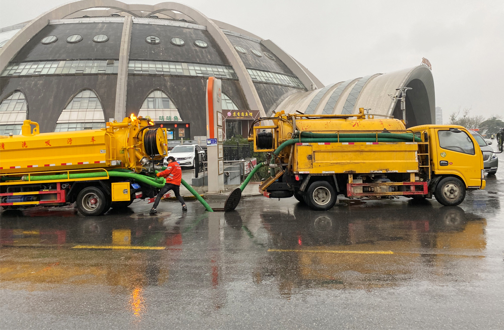 宁康苑商场管道清淤